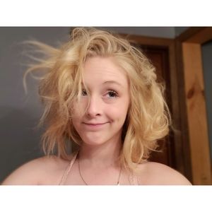 Meet your Posher, Bailey